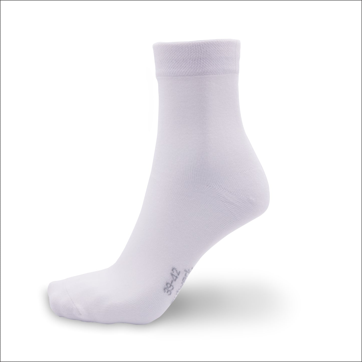 Socken aus Bambus in weiss von grashalm